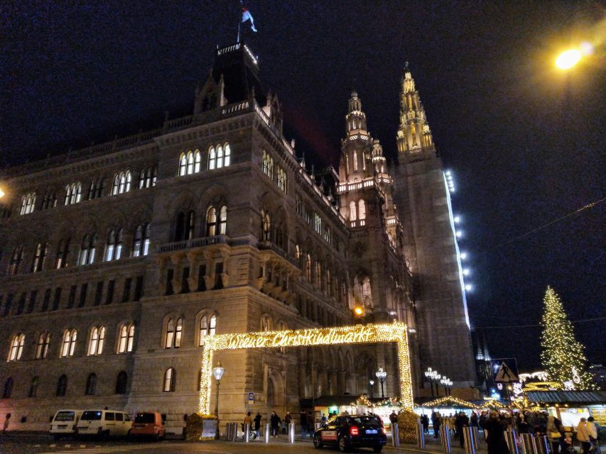 Walking on the Historical Trail of Viennese Christmas Trees - Good To Know
