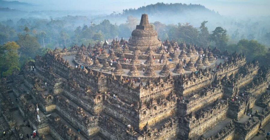 Yogyakarta: Borobudur & Prambanan Guided Tour With Transfers - Good To Know