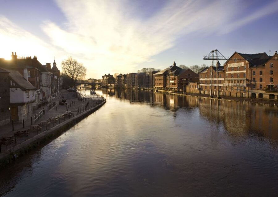 York: Bishopthorpe Palace Christmas Cruise - Good To Know