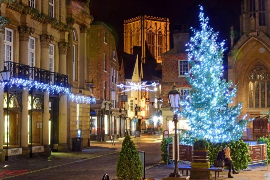 York: Phone-Guided Christmas Food Walking Tour With Tastings - Good To Know